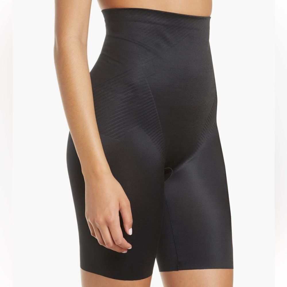SPANXshape ™ Invisible High Waist Mid Thigh Shorts Medium $78